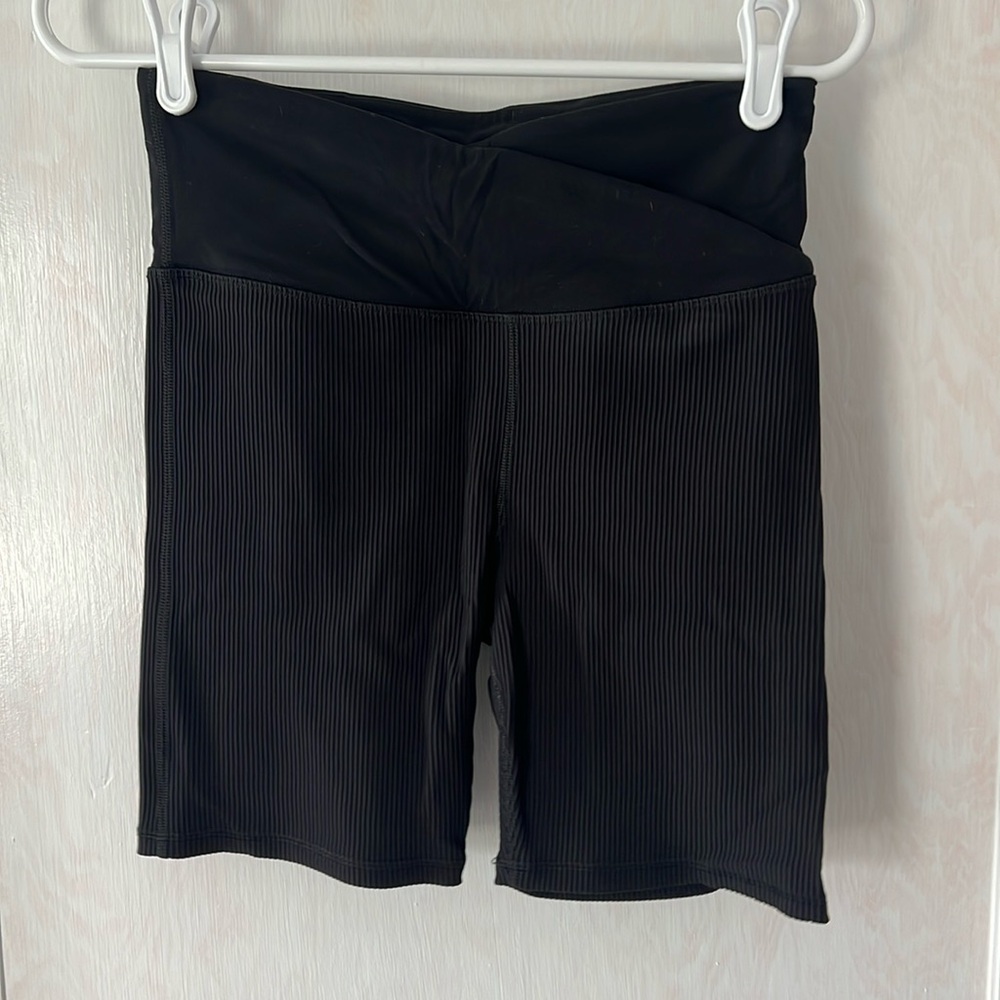 athleta crossover bike short